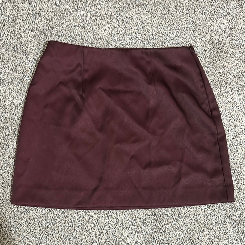 Elegant Burgundy Skirt